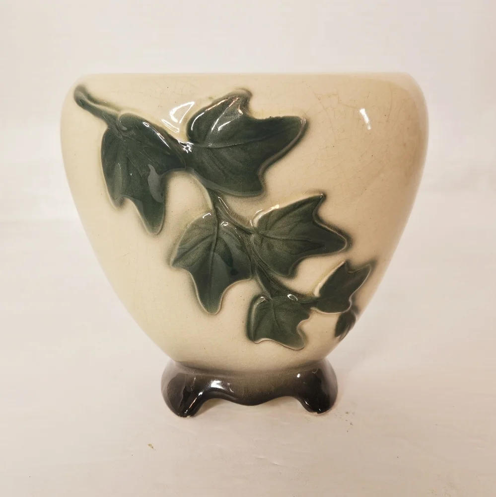 Vintage Royal Coply Oval Footed Ivy Vase/Planter